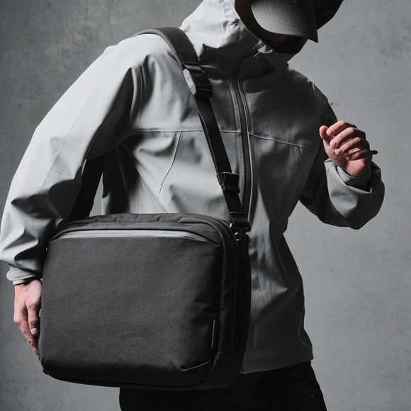 NWT Alpaka Elements Tech Brief Pro Laptop Bag/Backpack - Picture 5 of 12